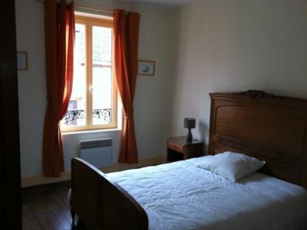 La Maison Rouge Saint-Sauveur-en-Puisaye Eksteriør bilde
